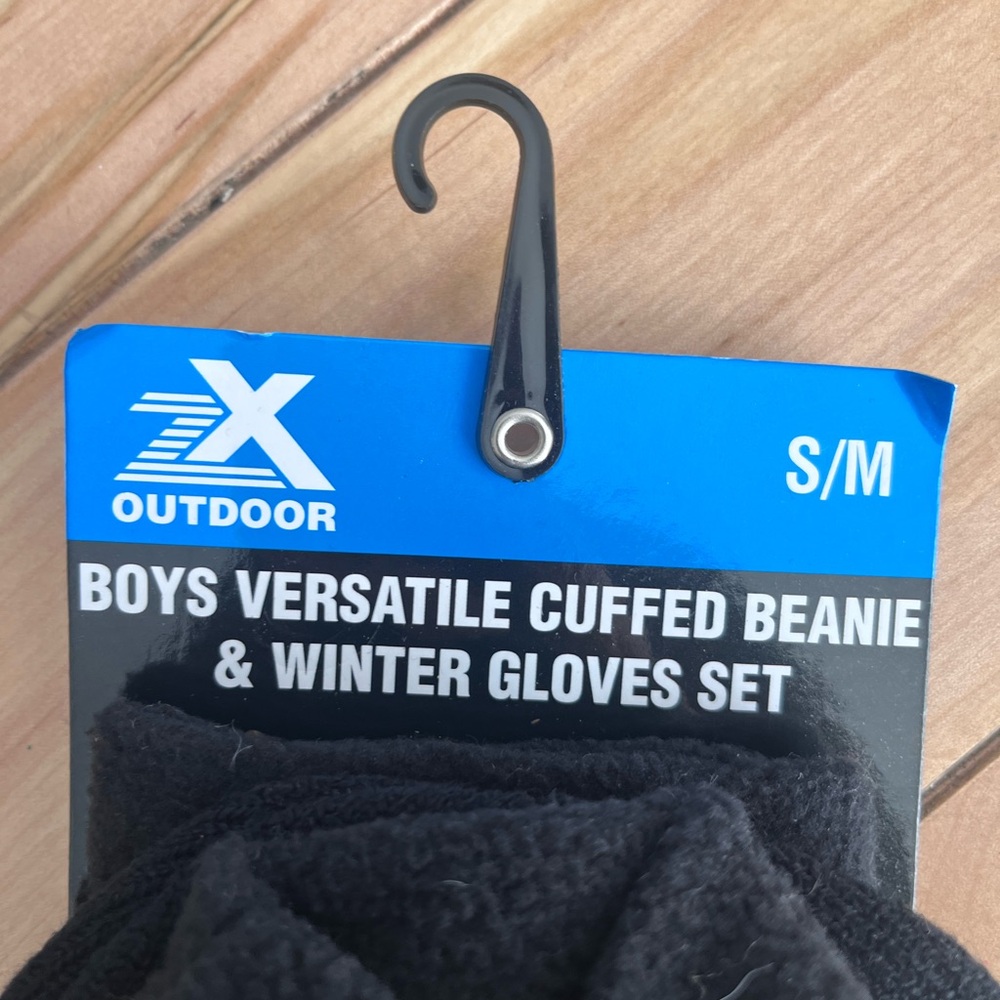 Black Beanie & Gloves Set